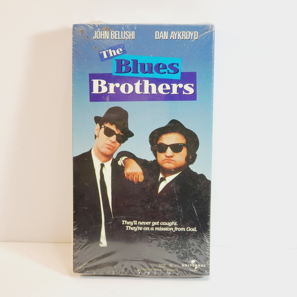The Blues Brothers VHS Tape John Belushi Dan Akroyd Rated R Universal New